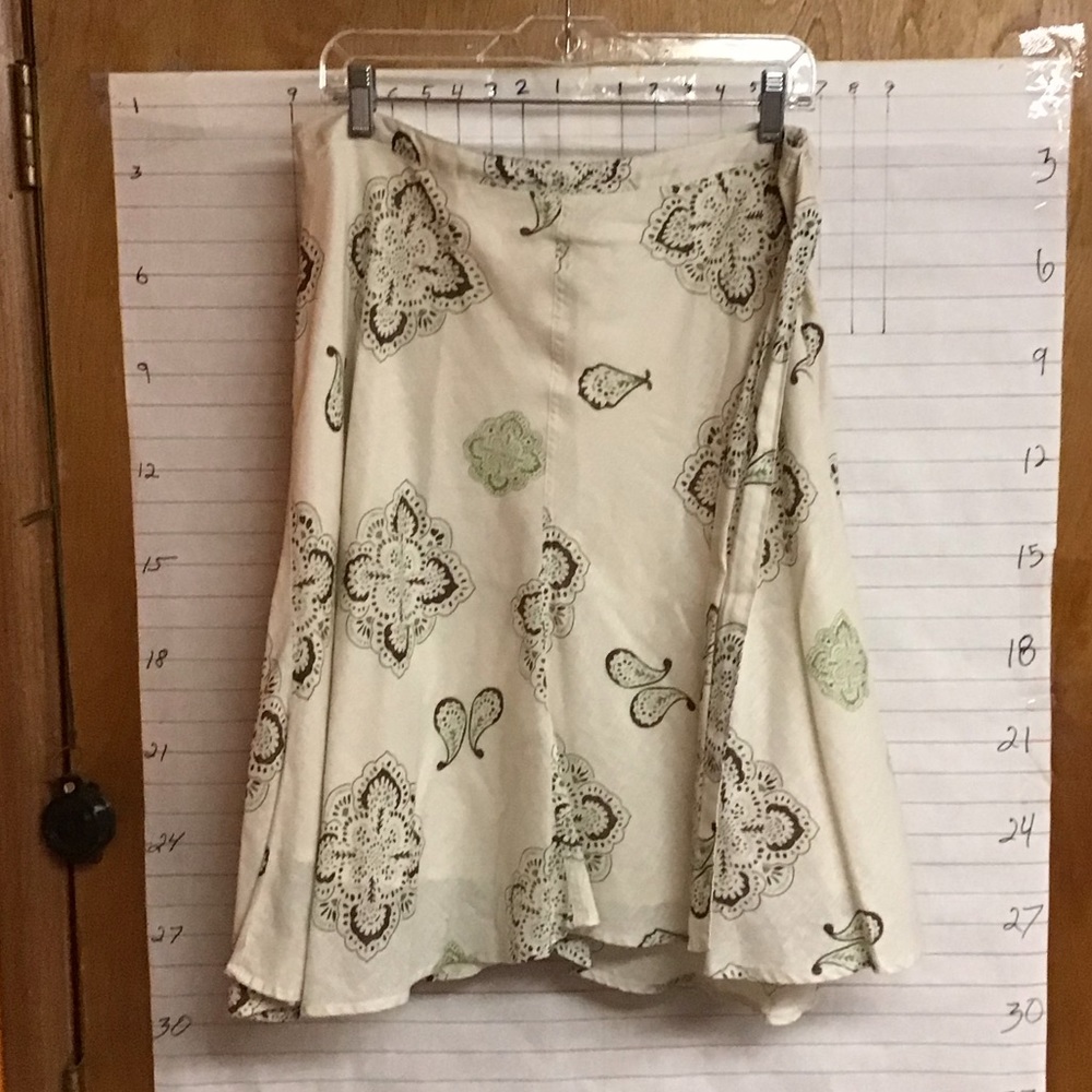 OLD NAVY - women's midi skirt sz 8 cream - Picture 2 of 5